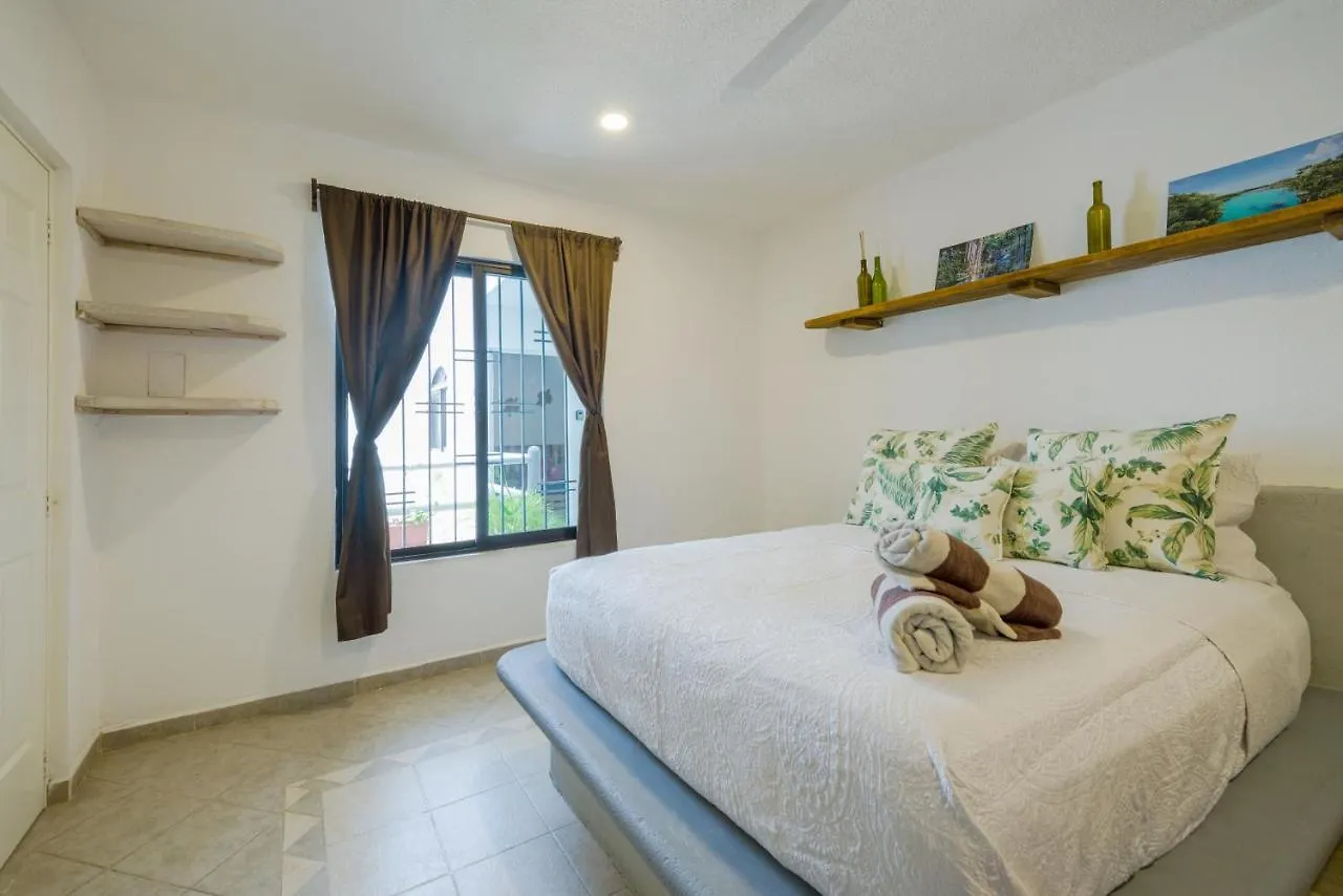 Mi Casa Es Tu Casa Near Beach Apartments 신데 델 카르멘 아파트호텔