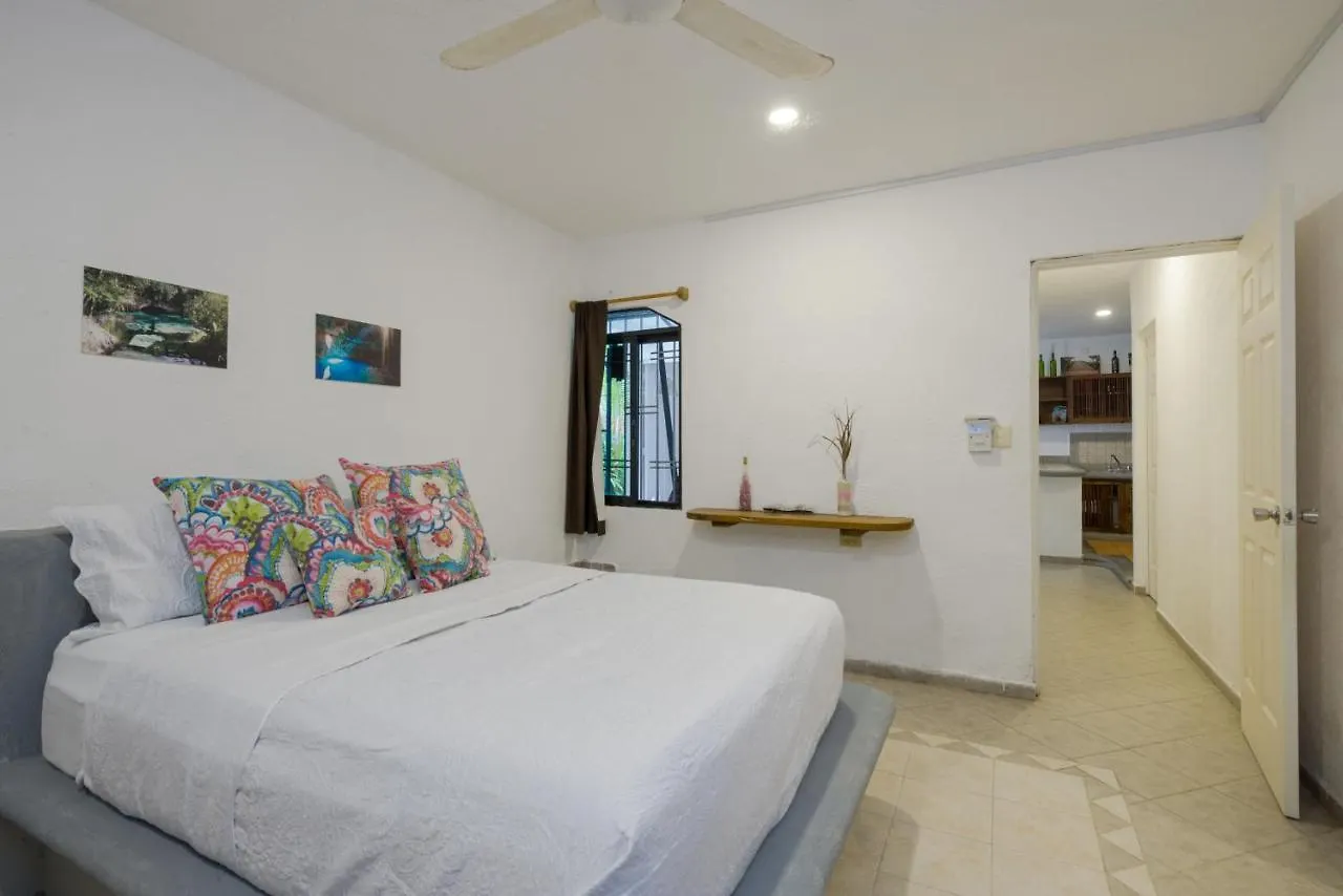 Mi Casa Es Tu Casa Near Beach Apartments Playa del Carmen 0*,  Mexico