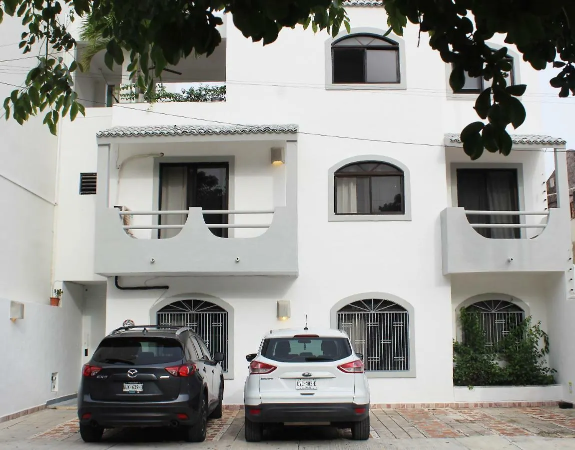 Mi Casa Es Tu Casa Near Beach Apartments Playa del Carmen 0*,
